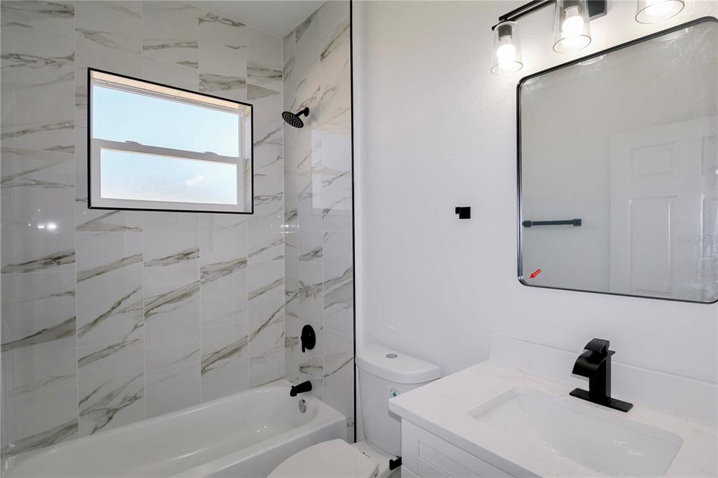 3915 El Rado Avenue Sebring, FL 33872 - Photo 3 of 45