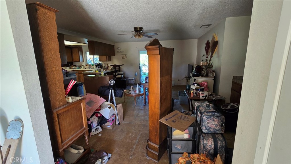 18598 Granite Avenue Riverside, CA 92508 - Photo 26 of 39 Dining room no edit