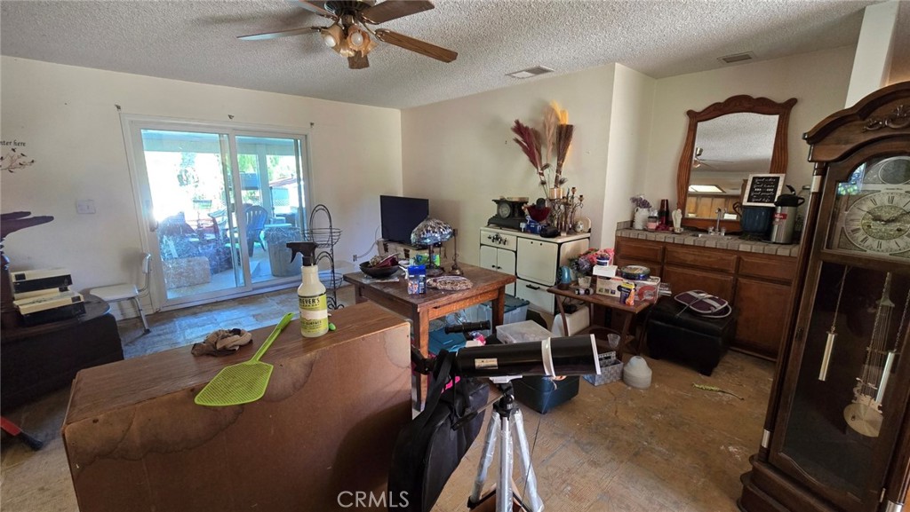 18598 Granite Avenue Riverside, CA 92508 - Photo 28 of 39 Dining room no edit