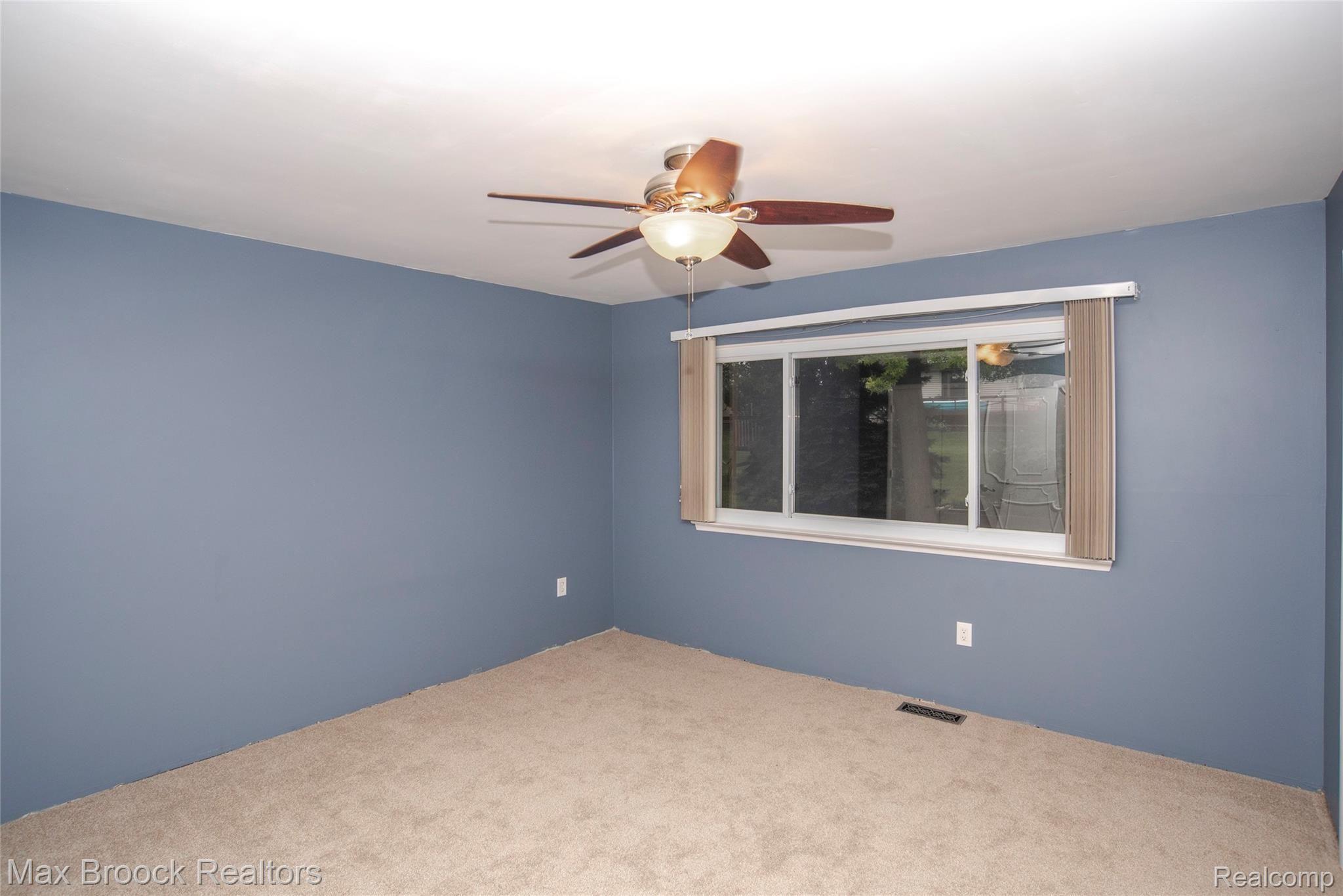 22633 Shadowpine Way Novi, MI 48375 - Photo 19 of 35 Master Bedroom (Baseboard has been added)