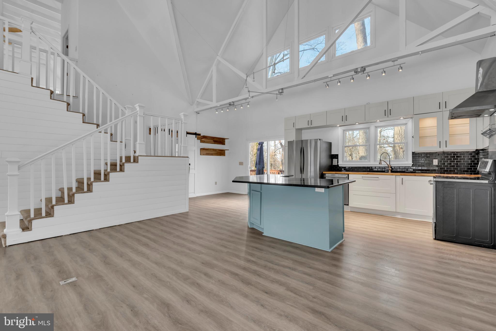 1080 Crestview Drive Annapolis, MD 21409 - Photo 6 of 48