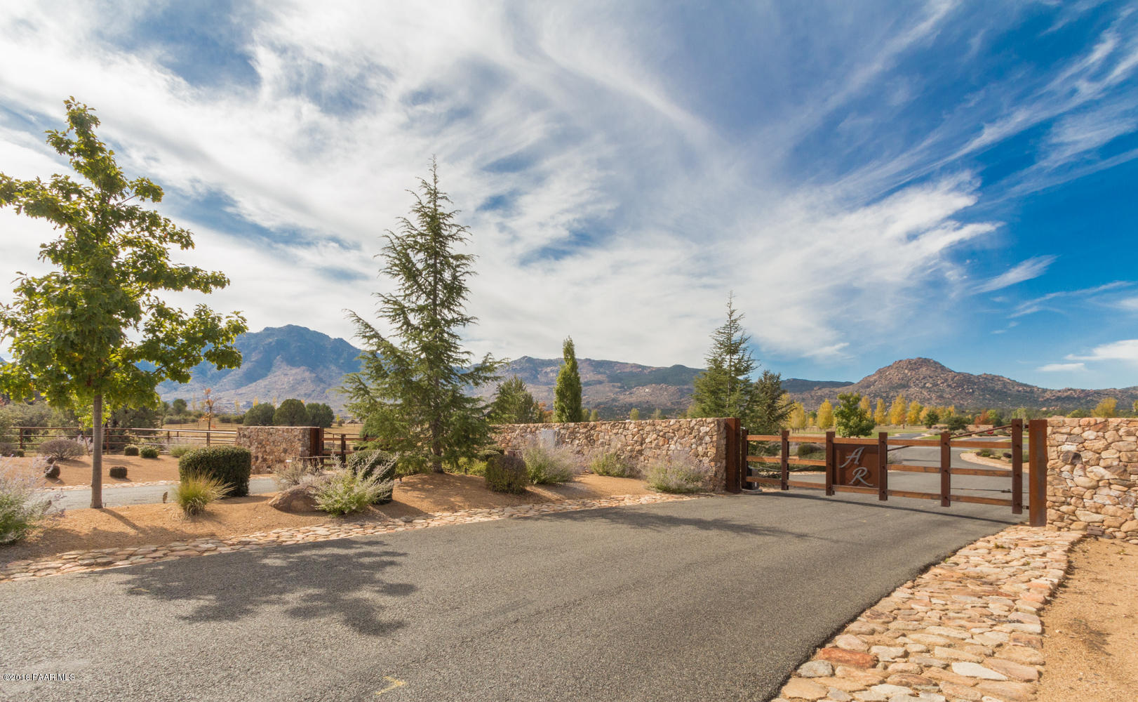 042_Gated Entry