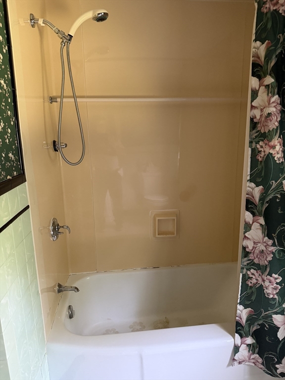 412 Wilbraham Road Hampden, MA 01036 - Photo 20 of 27