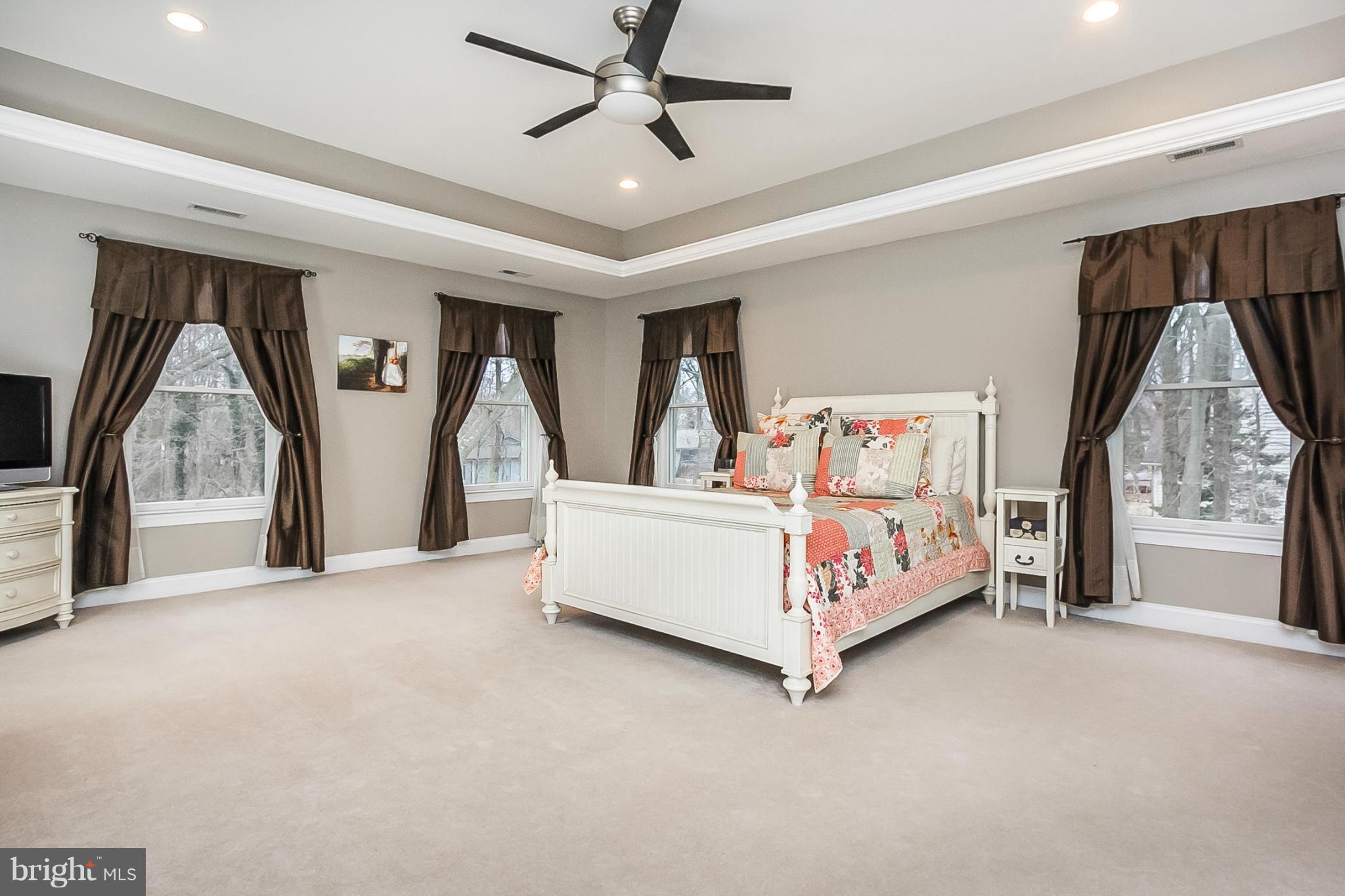 170 Dundee Road Severna Park, MD 21146 - Photo 15 of 30 Bedroom (Master)