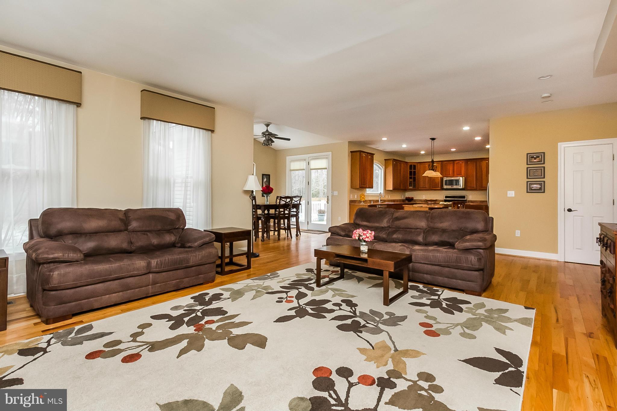 170 Dundee Road Severna Park, MD 21146 - Photo 9 of 30 Family Room