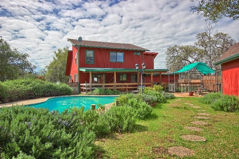 36141 Wells Road Coarsegold, CA 93614 - Photo 2 of 10 Gallery Image 2