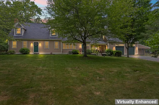 $1,395,000 | 373 Brixham Road, Eliot, ME 03903