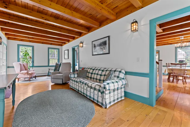 $1,395,000 | 373 Brixham Road, Eliot, ME 03903