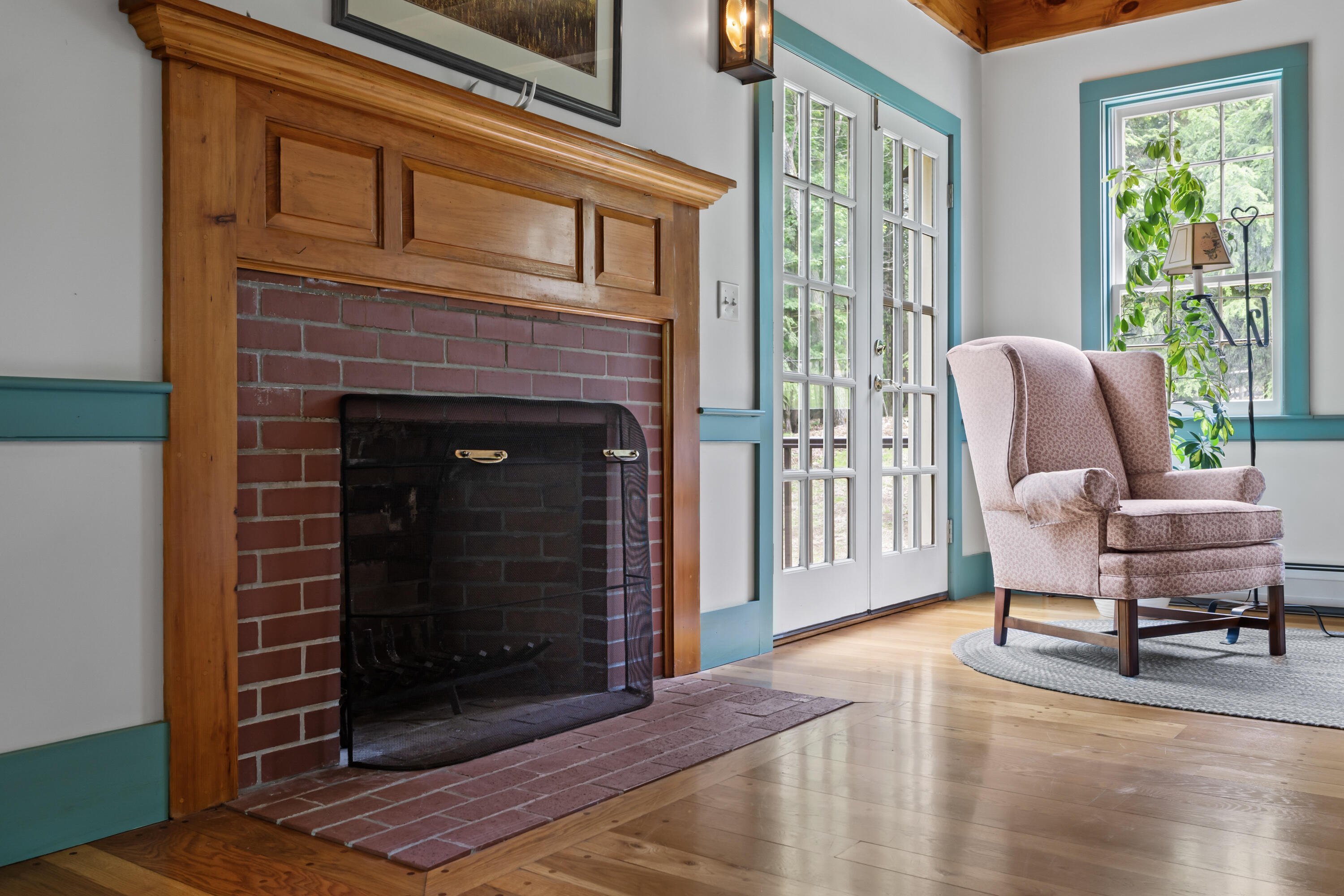 373 Brixham Road Eliot, ME 03903 - Photo 28 of 60 Living Room