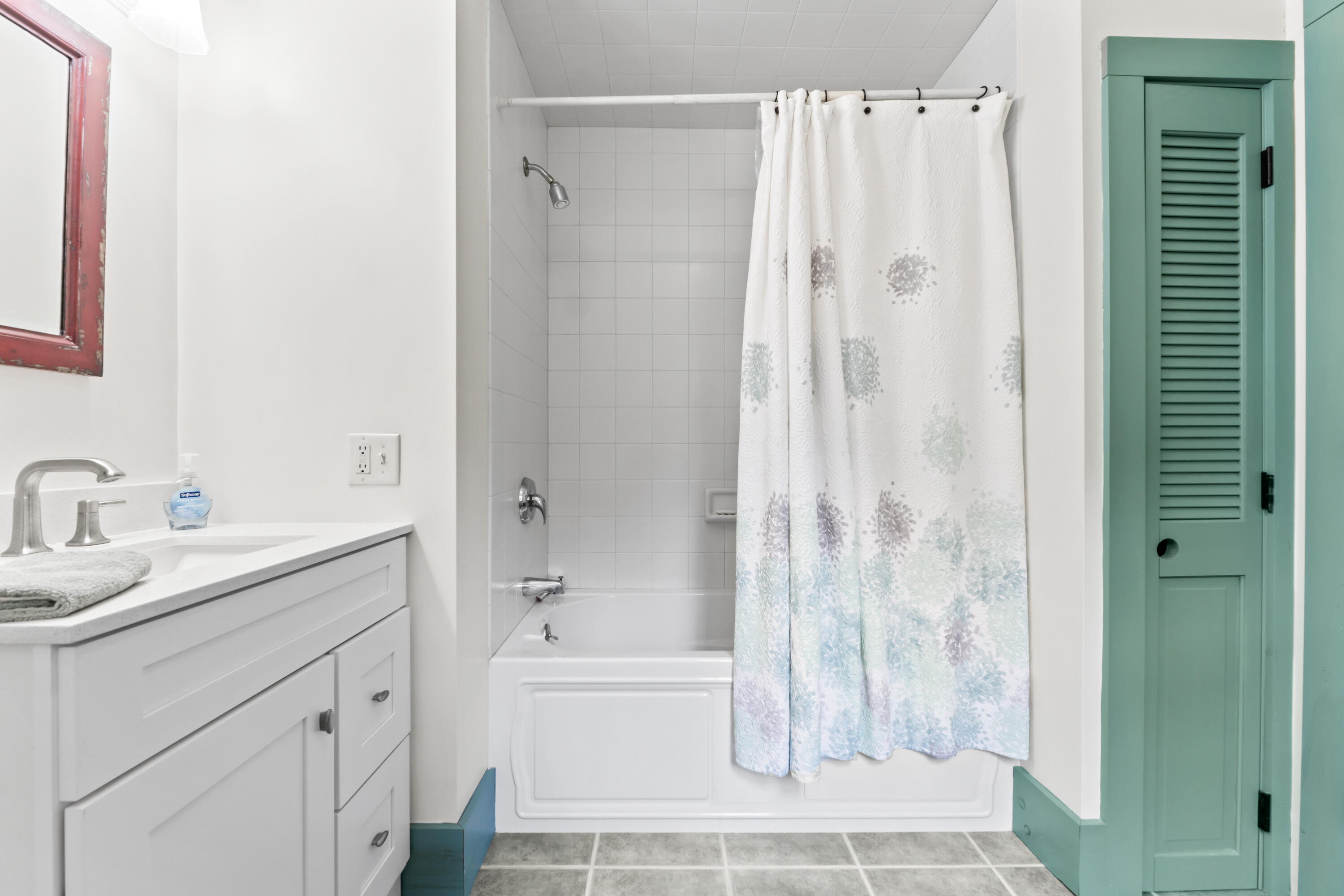 373 Brixham Road Eliot, ME 03903 - Photo 35 of 60 Primary Bathroom