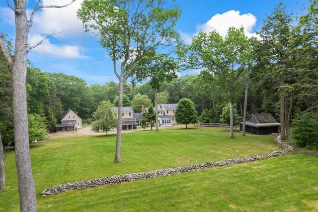 $1,395,000 | 373 Brixham Road, Eliot, ME 03903