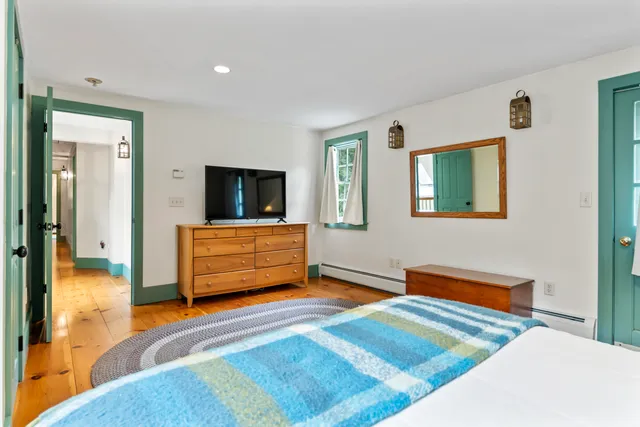 $1,395,000 | 373 Brixham Road, Eliot, ME 03903