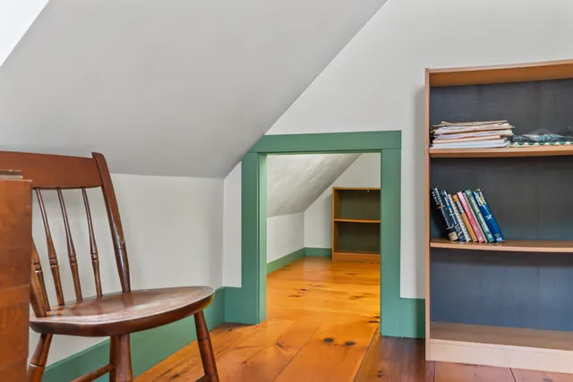 $1,395,000 | 373 Brixham Road, Eliot, ME 03903