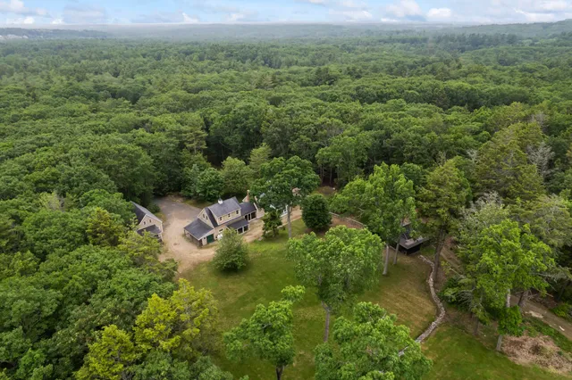 $1,395,000 | 373 Brixham Road, Eliot, ME 03903