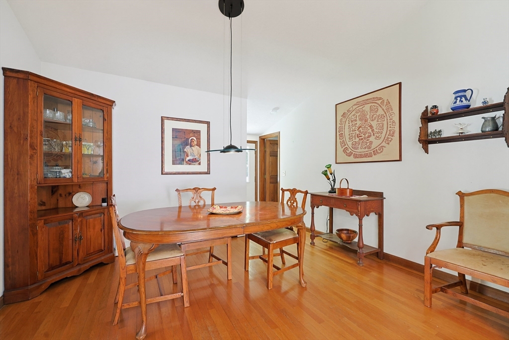 1775 Drift Road Westport, MA 02790 - Photo 17 of 42