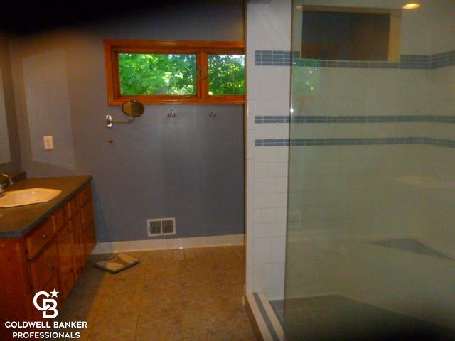 10033 O'connor Road Avoca, MI 48006 - Photo 22 of 46