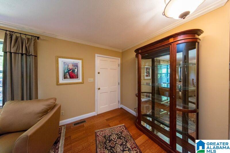 3429 Rock Ridge Circle Birmingham, AL 35210 - Photo 4 of 49