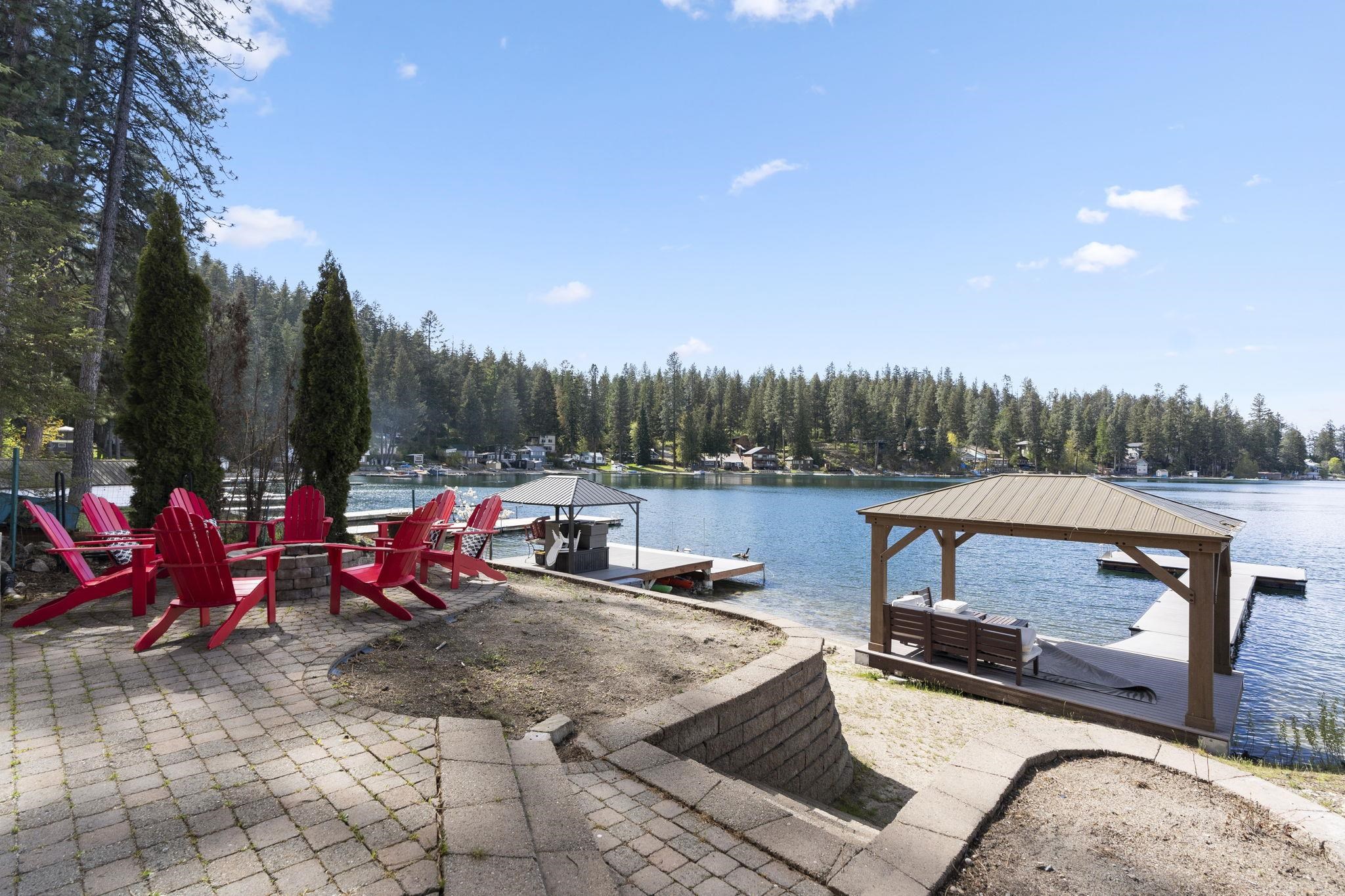 44970 Lakeshore Homes Road Loon Lake, WA 99148 - Photo 4 of 49 Gallery Image 4