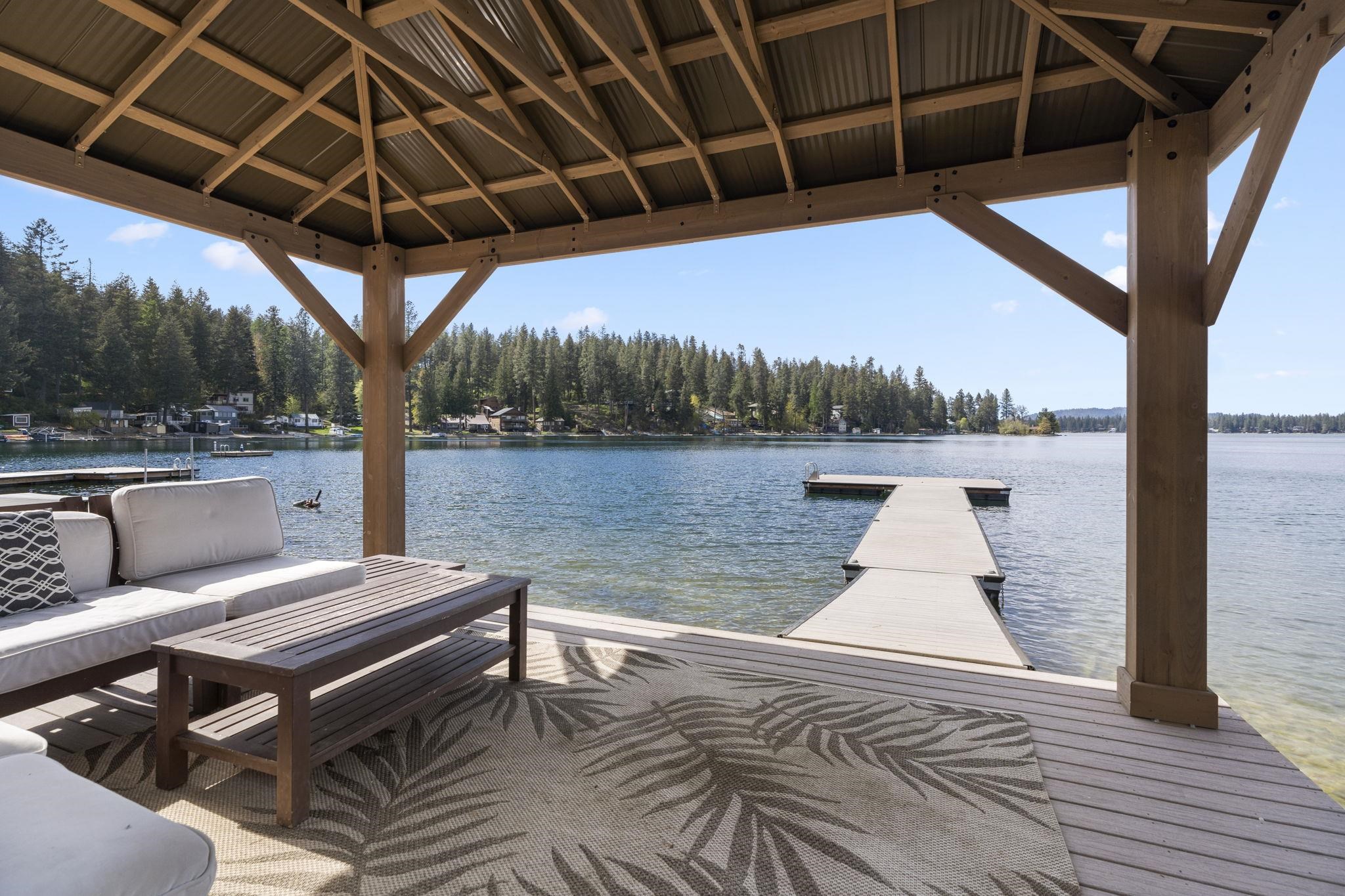 44970 Lakeshore Homes Road Loon Lake, WA 99148 - Photo 6 of 49 Gallery Image 6