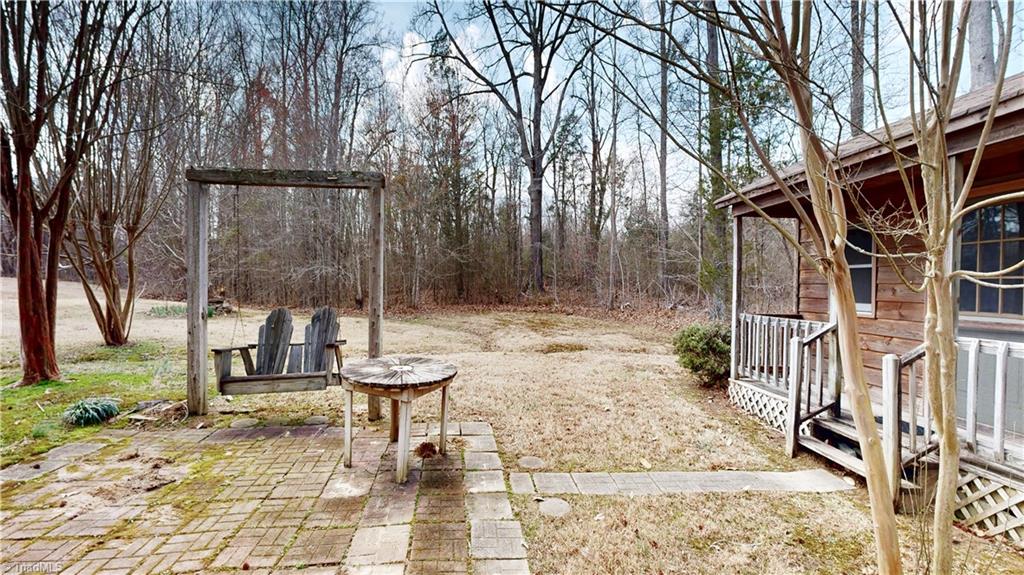 6919 East Holly Grove Road Thomasville, NC 27360 - Photo 13 of 50 Side Yard