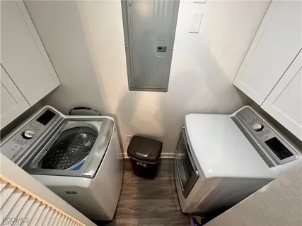 $199,000 | 4105 Residence Drive, Unit 707, Fort Myers, FL 33901