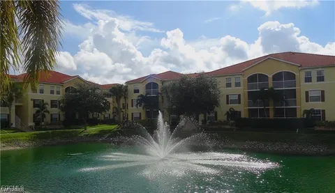 $199,000 | 4105 Residence Drive, Unit 707, Fort Myers, FL 33901