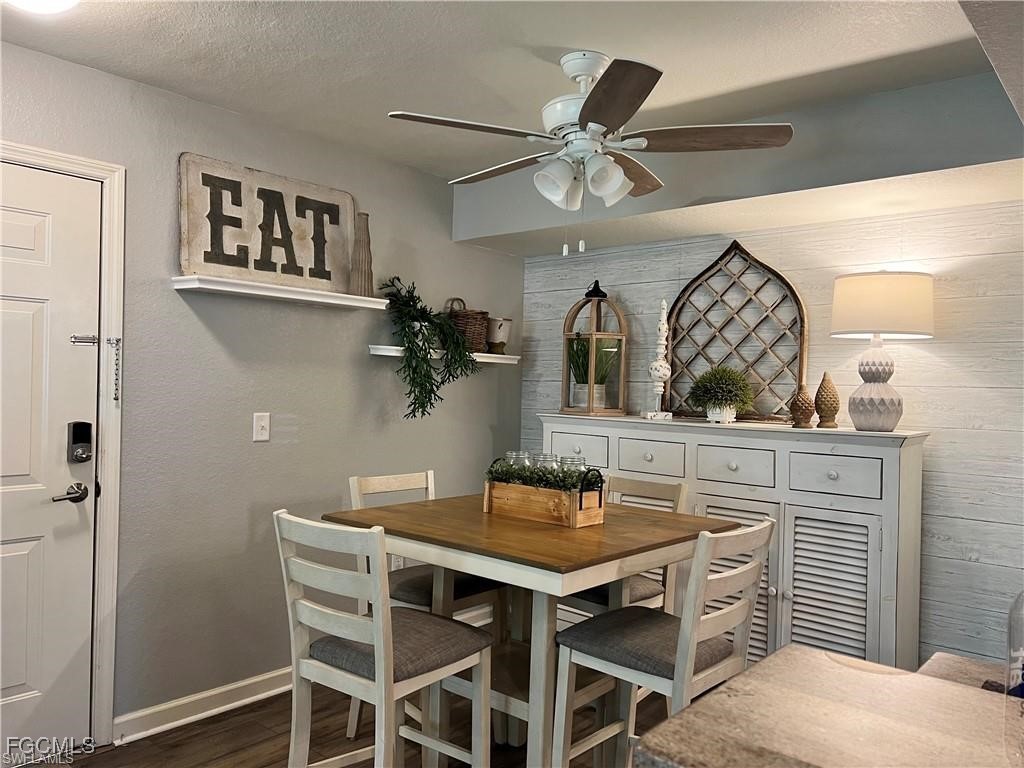 4105 Residence Drive, Unit 707 Fort Myers, FL 33901 - Photo 4 of 20