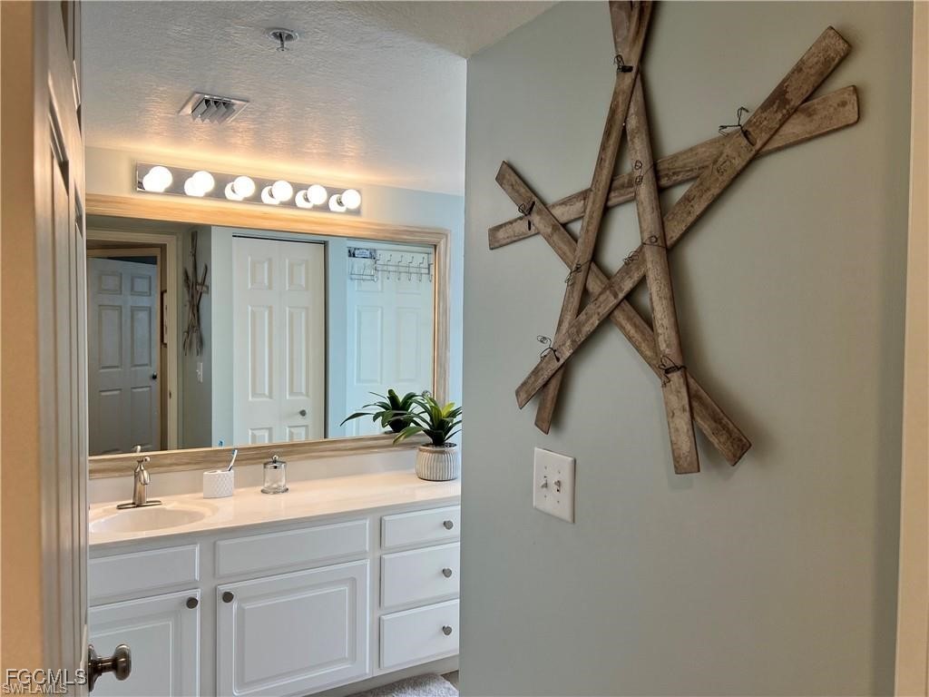 4105 Residence Drive, Unit 707 Fort Myers, FL 33901 - Photo 10 of 20