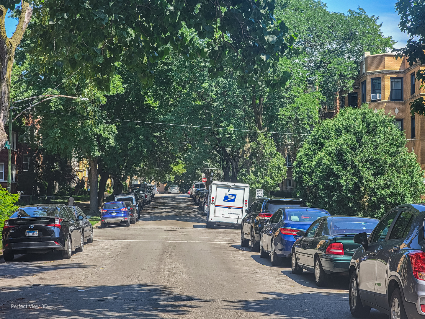 2111 West Arthur Avenue, Unit 1S Chicago, IL 60645 - Photo 26 of 27 a view of parking