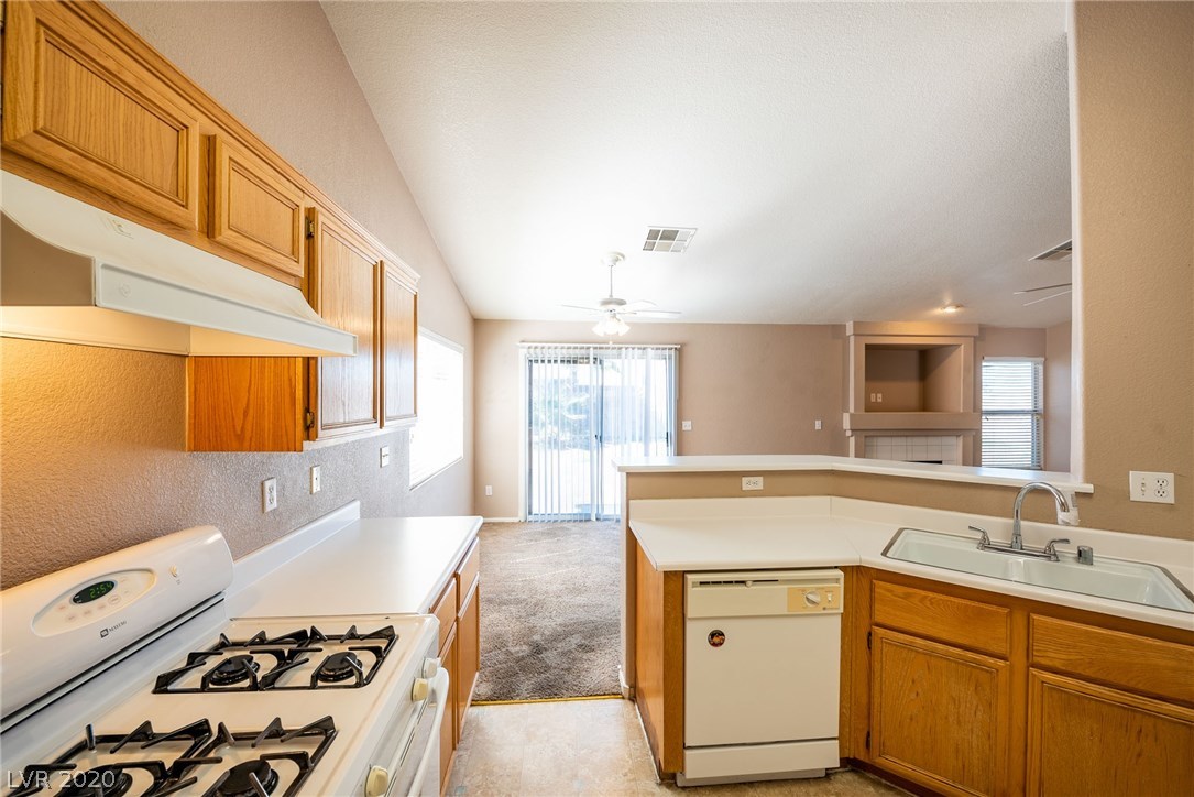 647 Camp Hill Road Henderson, NV 89015 - Photo 10 of 27 Gallery Image 10