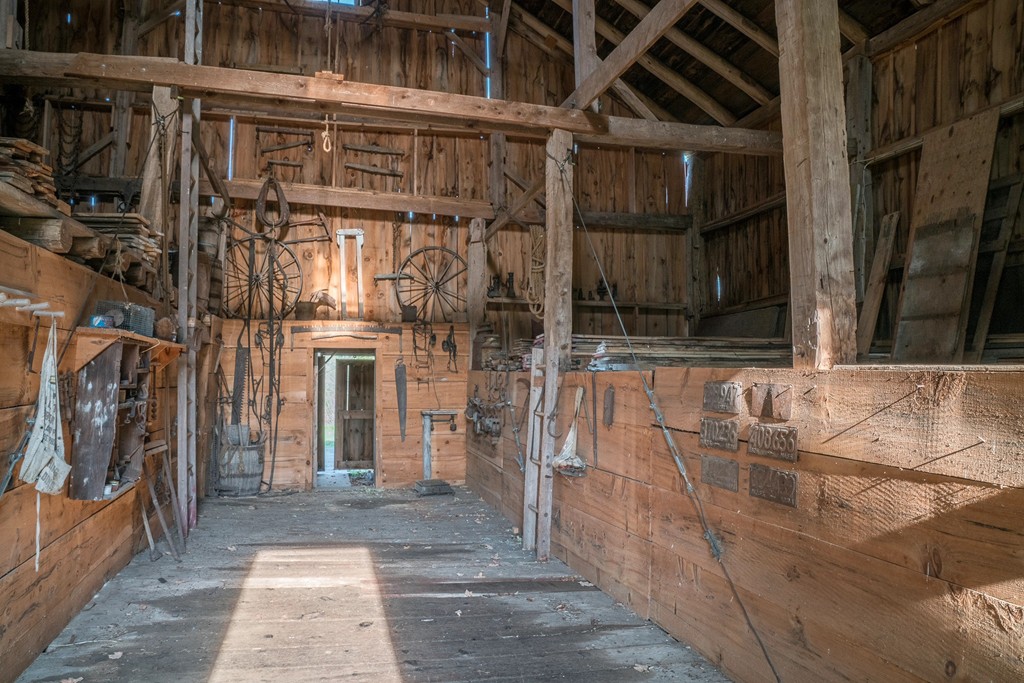 101 Daunt Road Barre, MA 01005 - Photo 7 of 30