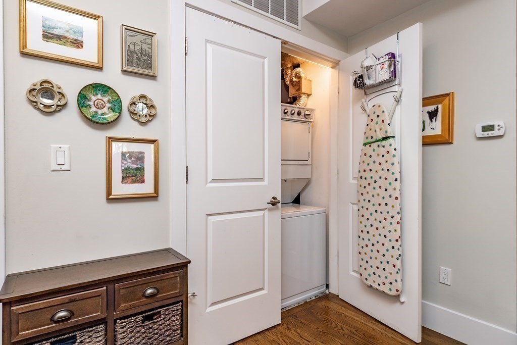 10 St George Street, Unit 203 Boston, MA 02118 - Photo 7 of 15