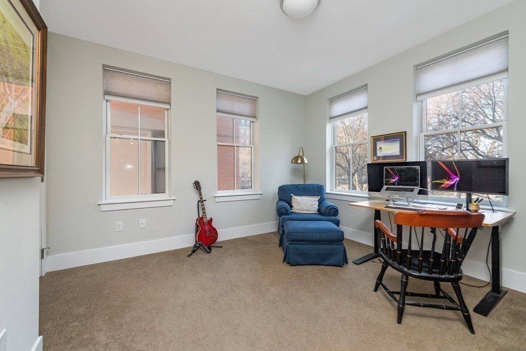 10 St George Street, Unit 203 Boston, MA 02118 - Photo 10 of 15