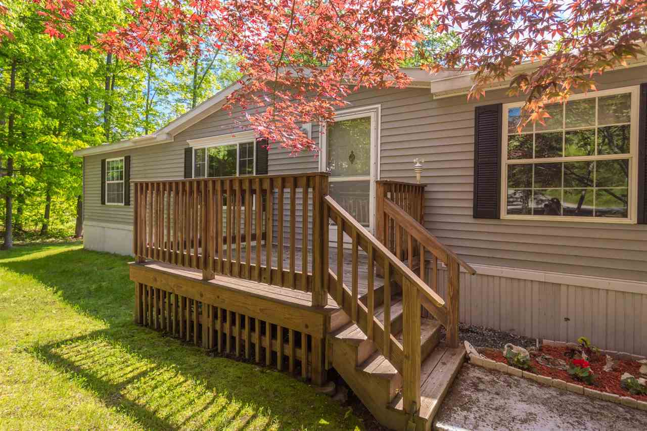 36 Lane Road Raymond, NH 03077 - Photo 3 of 31