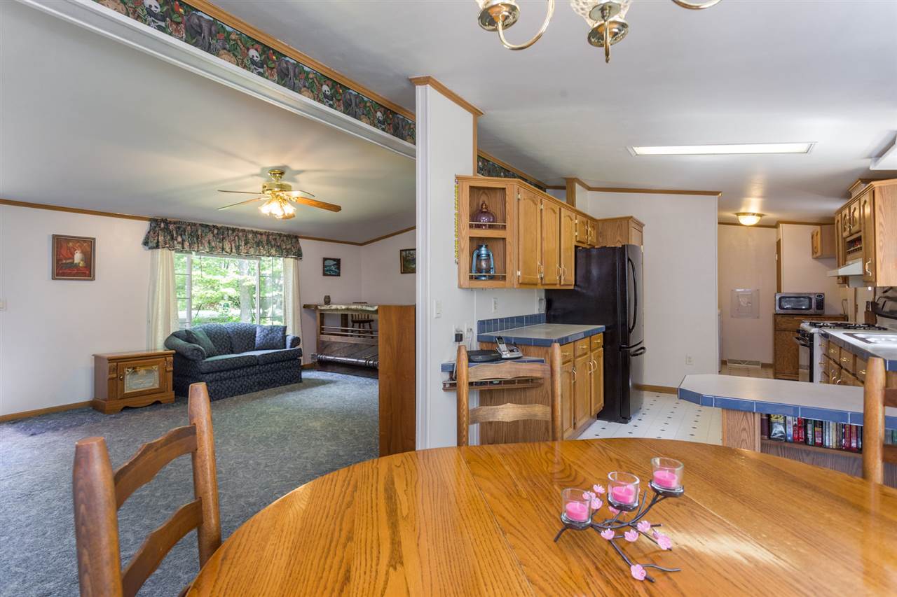 36 Lane Road Raymond, NH 03077 - Photo 8 of 31