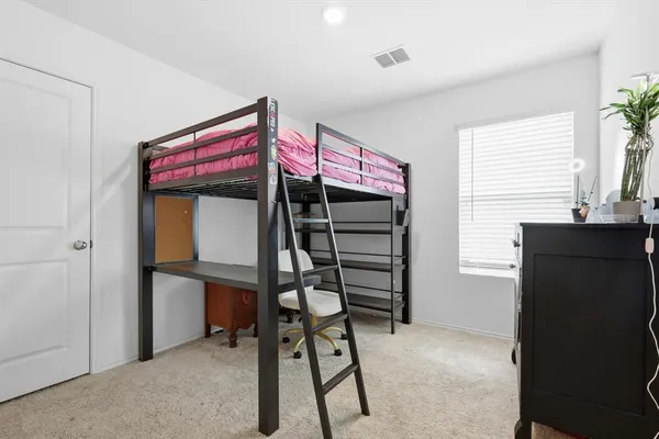 $225,000 | 454 Eagle Wind Way, Ferris, TX 75125