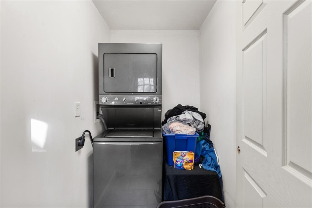 10 Amero Court Gloucester, MA 01930 - Photo 14 of 40