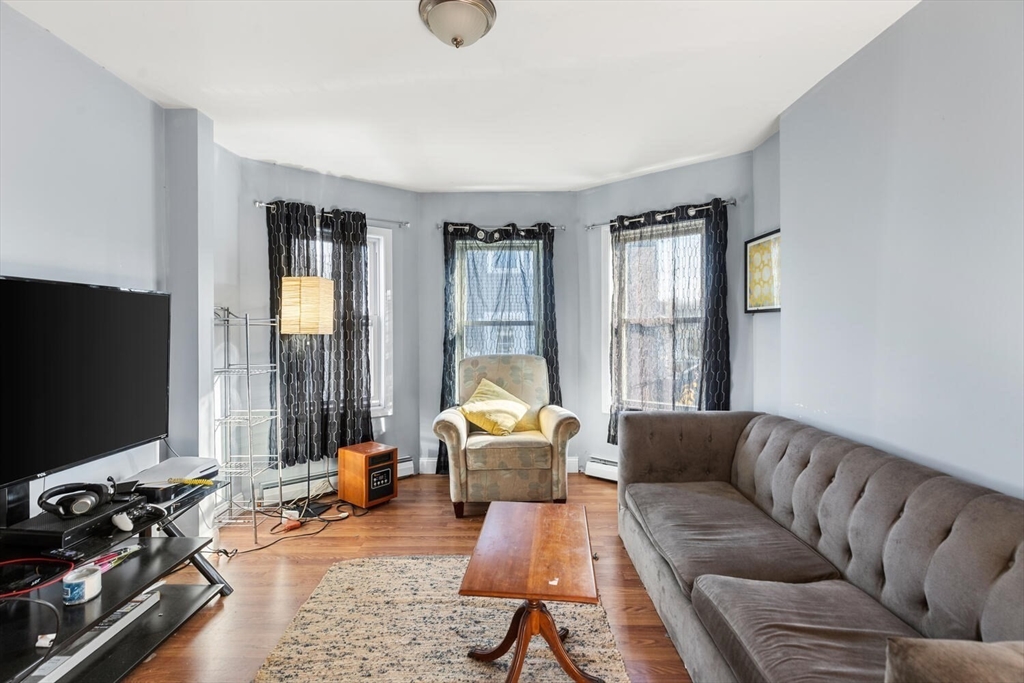 10 Amero Court Gloucester, MA 01930 - Photo 23 of 40