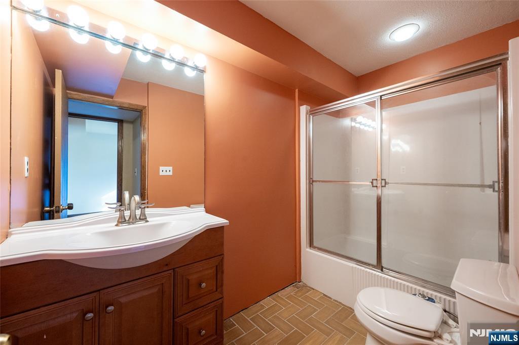 17 Village Way, Unit 7 Vernon, NJ 07462 - Photo 29 of 47