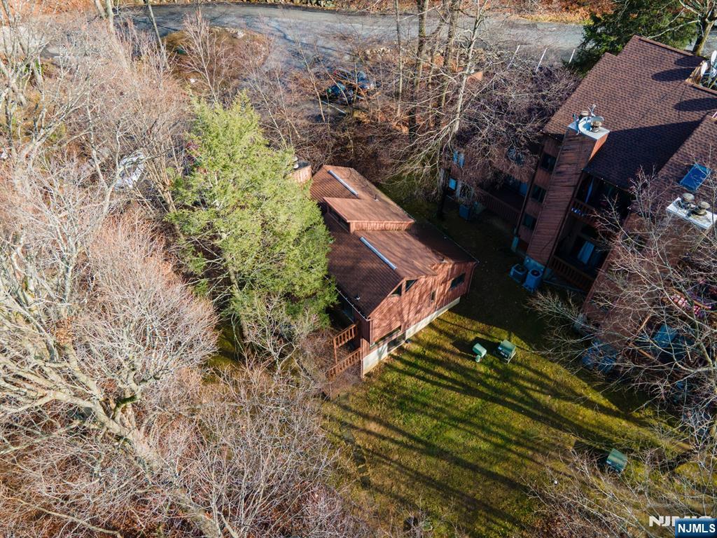 17 Village Way, Unit 7 Vernon, NJ 07462 - Photo 45 of 47