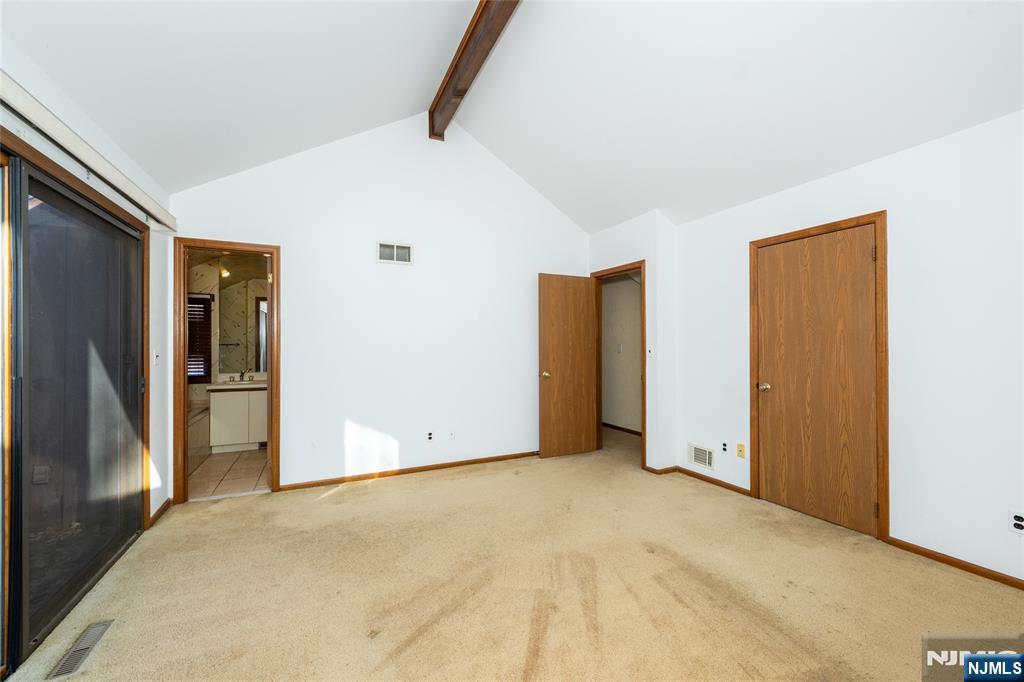 17 Village Way, Unit 7 Vernon, NJ 07462 - Photo 10 of 47