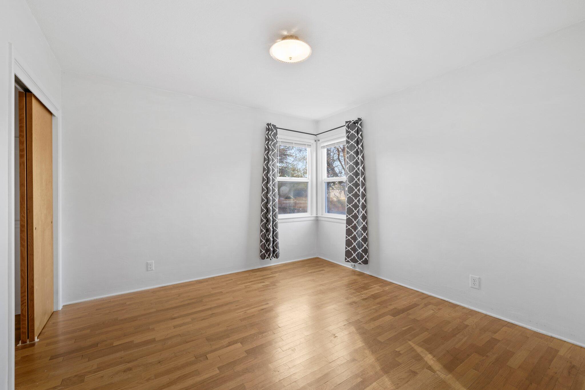 2418 Hillcrest Road Medford, OR 97504 - Photo 18 of 25 Bdrm 1 is roomy and has backyard viewing.