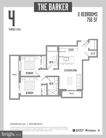 a view of a livingroom with closet