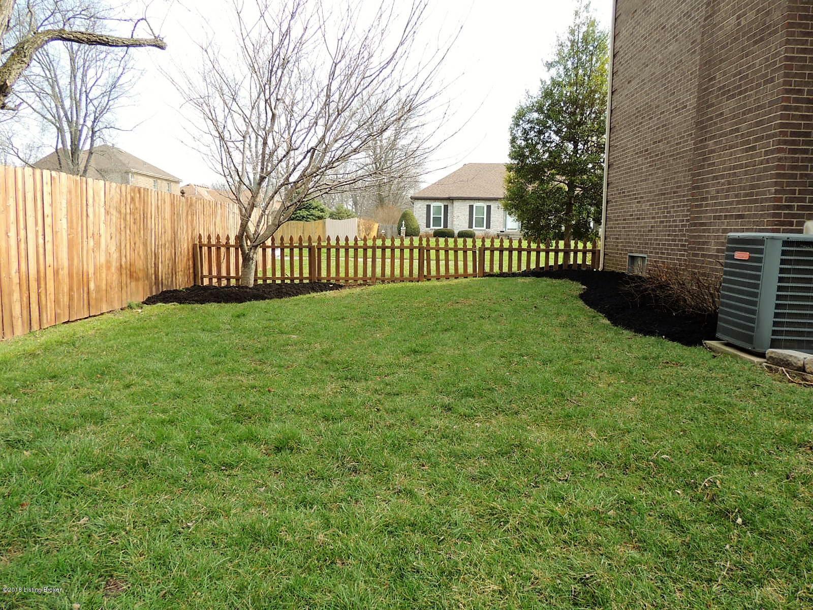 8213 Lacevine Road Louisville, KY 40220 - Photo 72 of 86 DSCN6581
