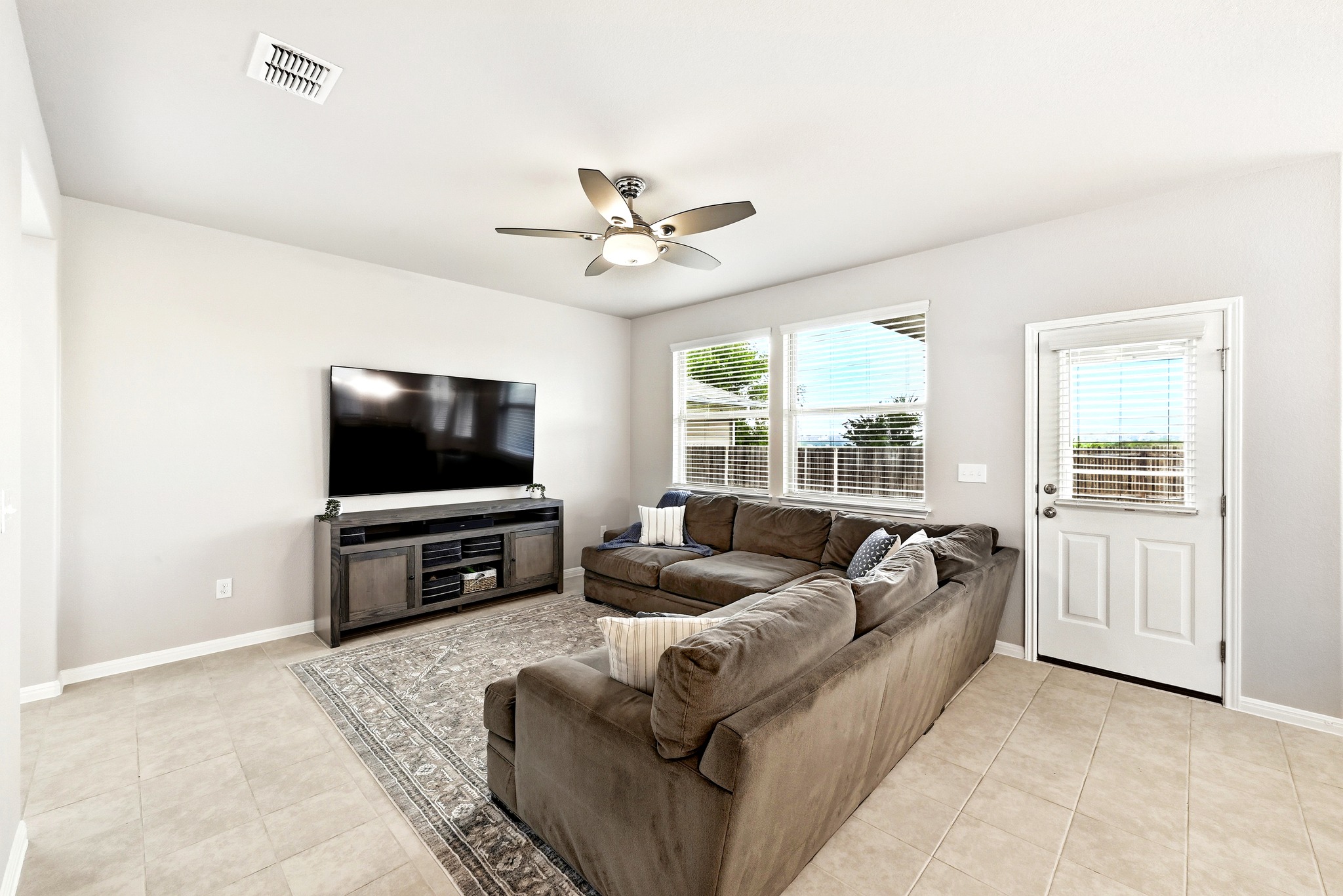 281 Guemal Road Buda, TX 78610 - Photo 14 of 29