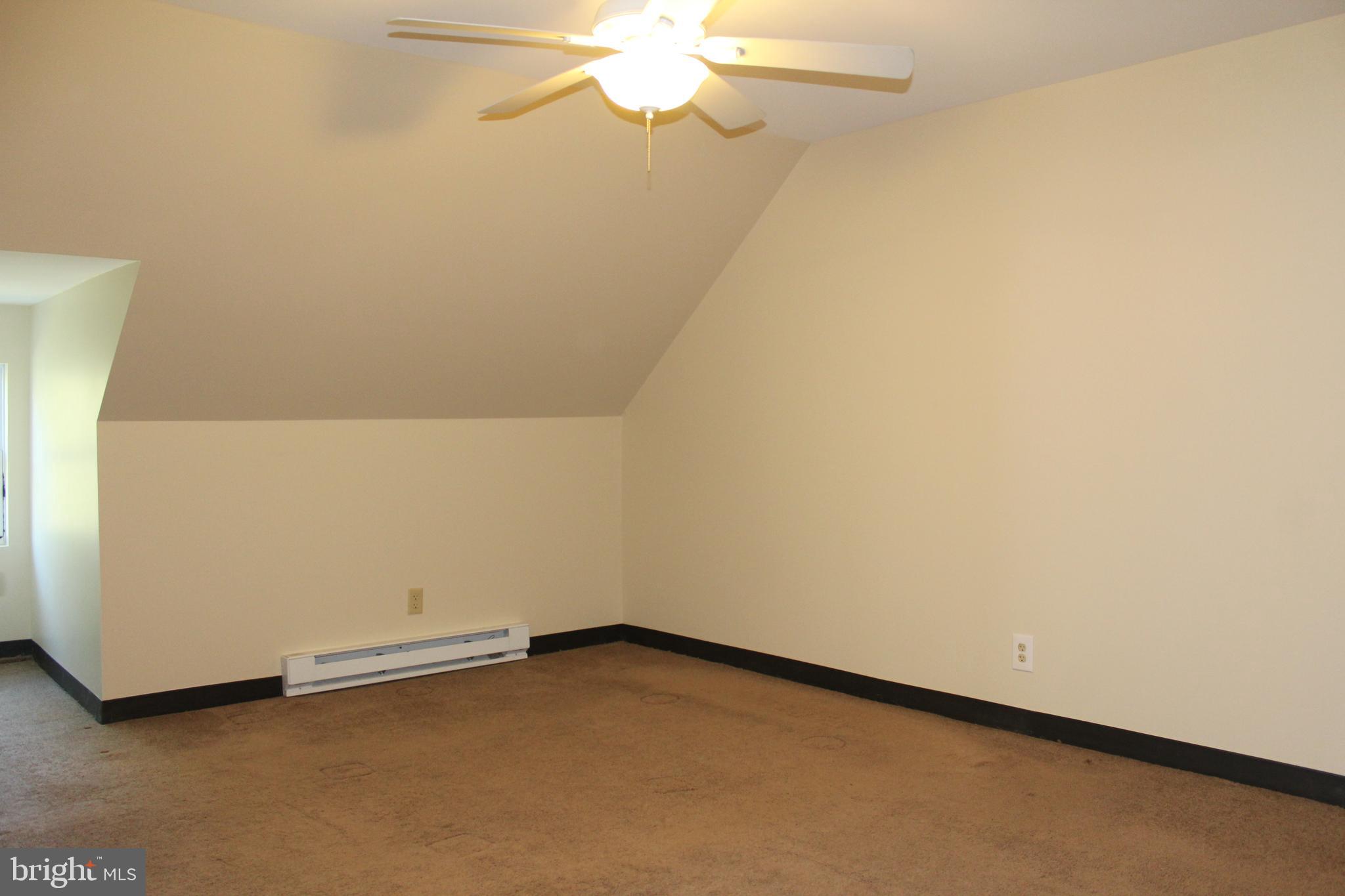 126 Woodbine Road Havertown, PA 19083 - Photo 31 of 41 Gallery Image 31