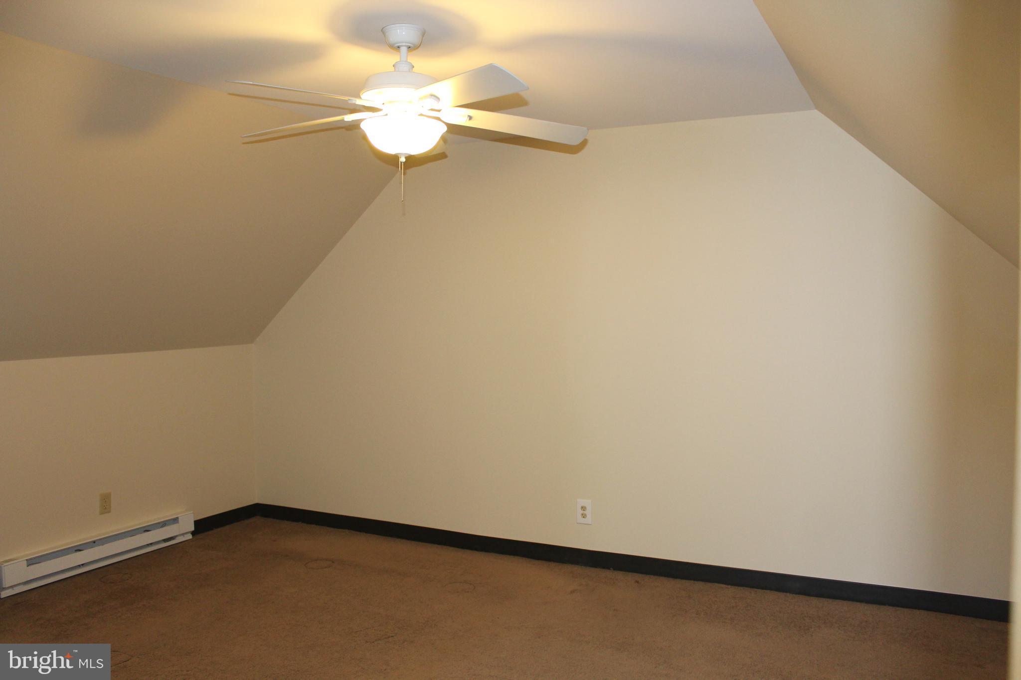 126 Woodbine Road Havertown, PA 19083 - Photo 32 of 41 Gallery Image 32