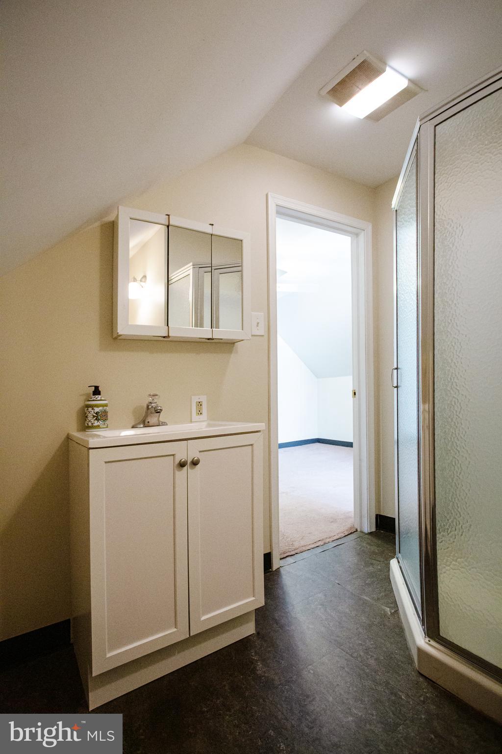 126 Woodbine Road Havertown, PA 19083 - Photo 35 of 41 Gallery Image 35