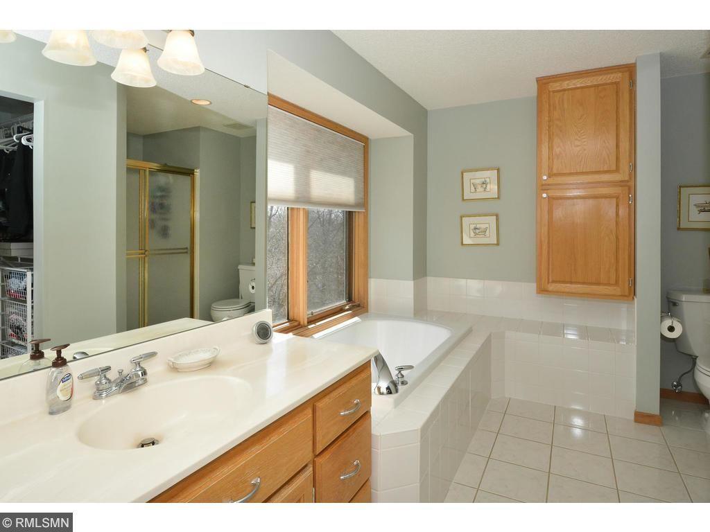19250 Rosedale Court Deephaven, MN 55331 - Photo 11 of 24