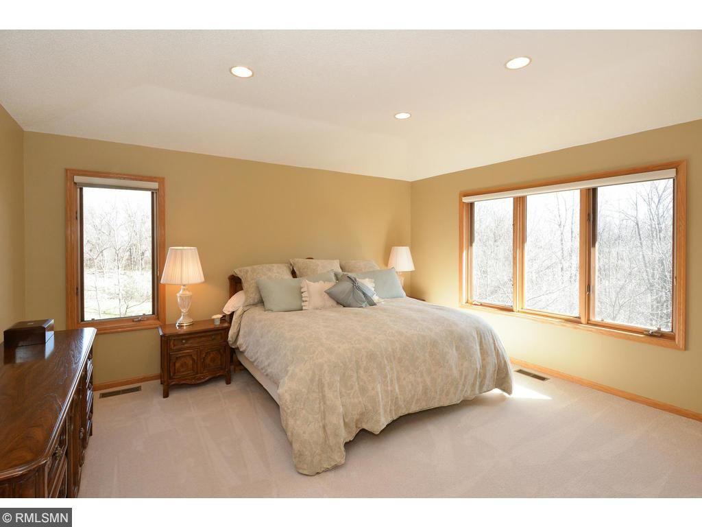 19250 Rosedale Court Deephaven, MN 55331 - Photo 10 of 24